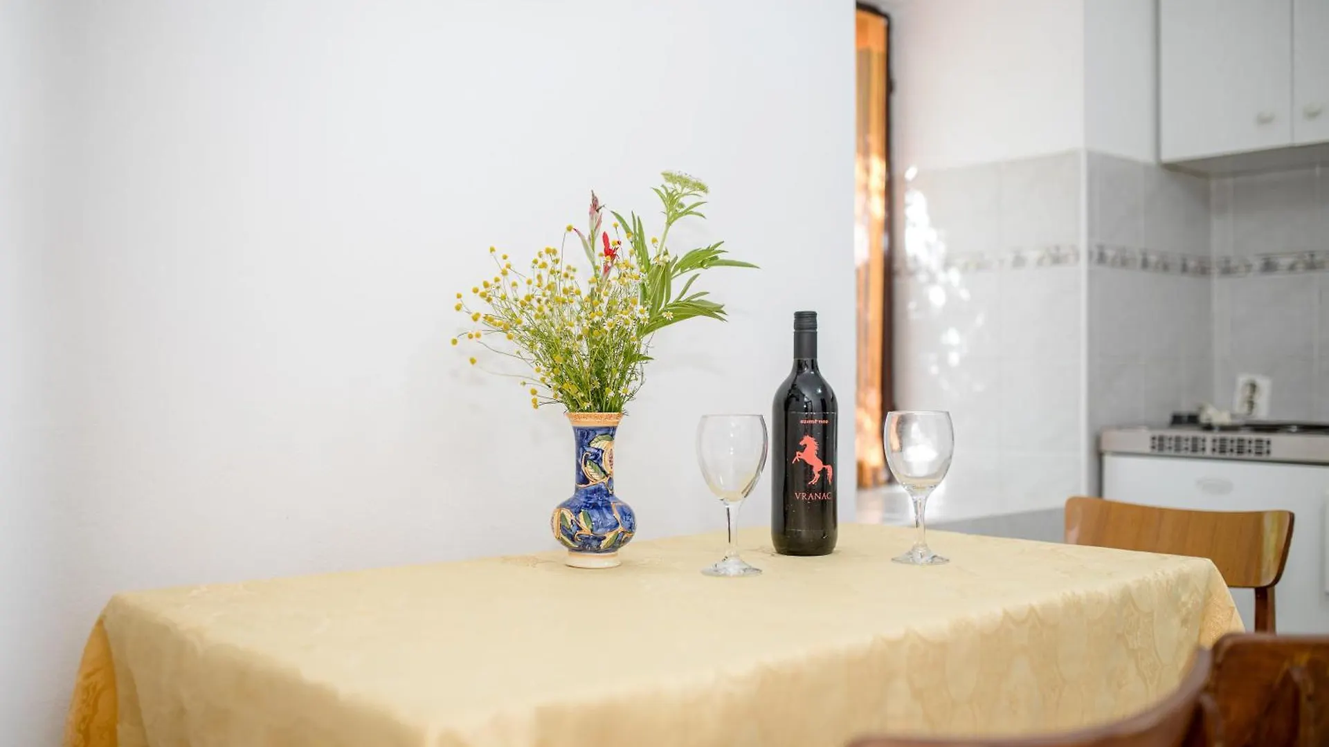 Apartments Jug Lopar