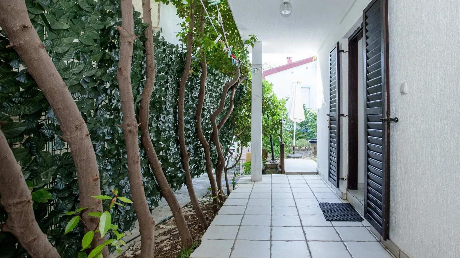Apartments Jug Lopar