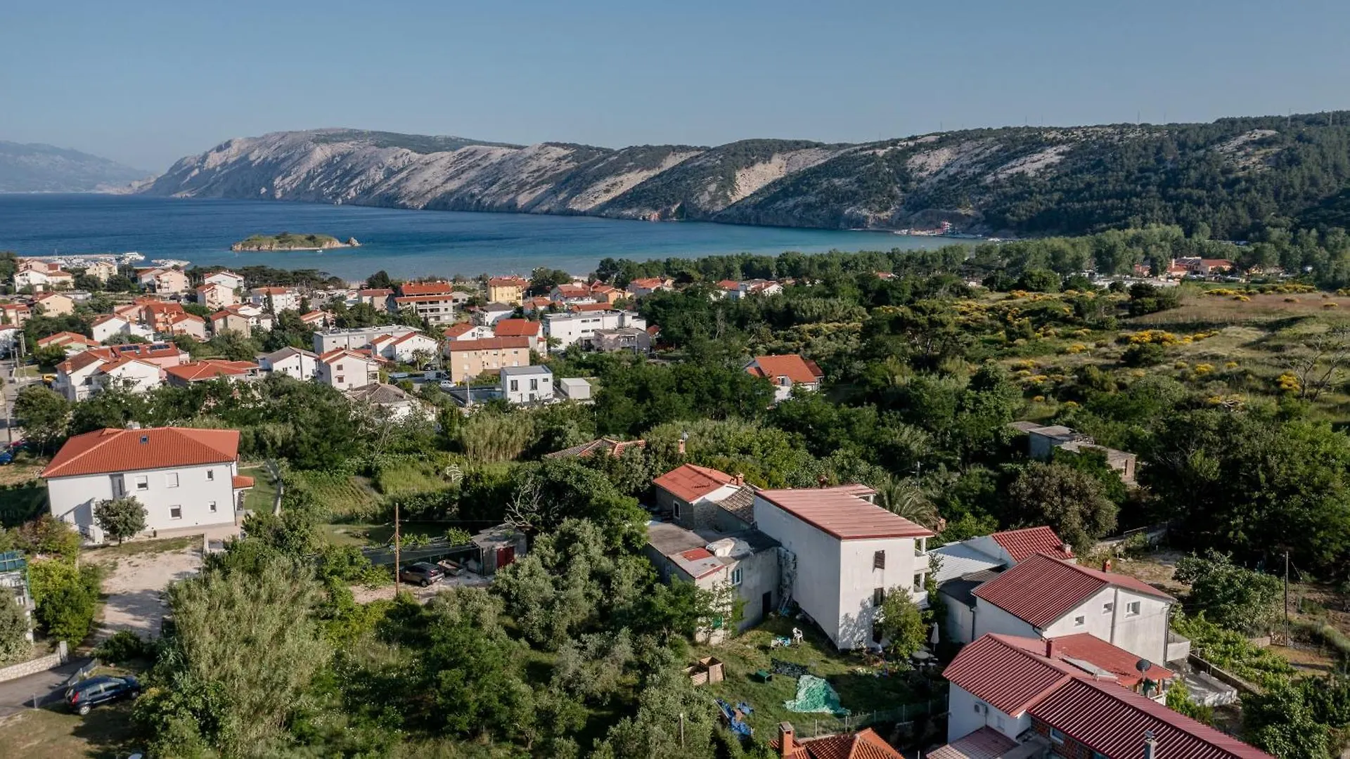 Apartments Jug Lopar